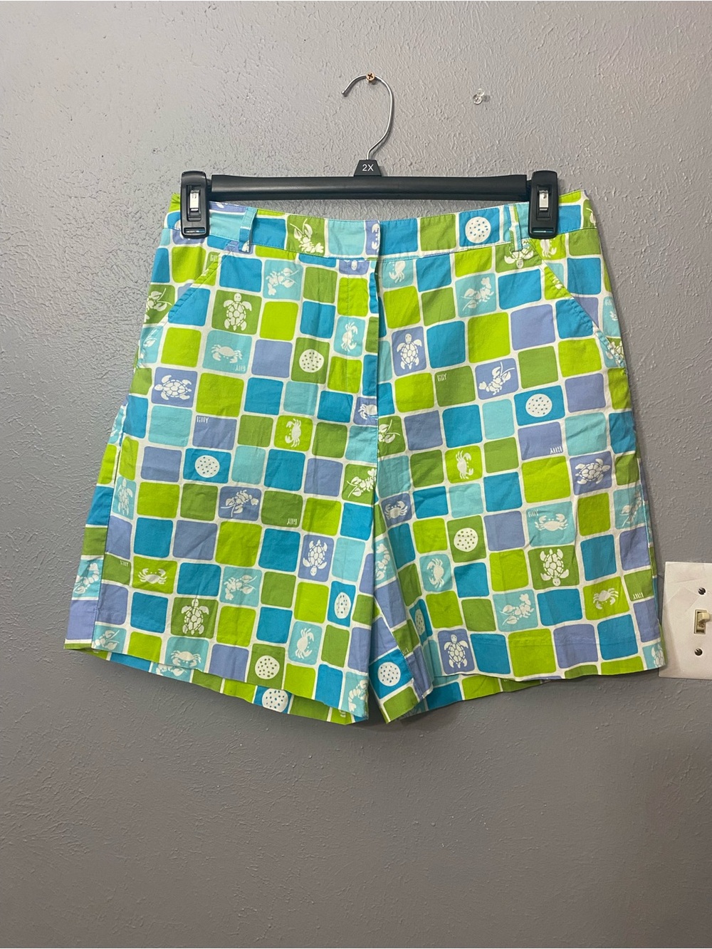 Lilly Pulitzer Preppy, Golfing, Summer Shorts, Lobsters/Turtles/Crabs, Size 10